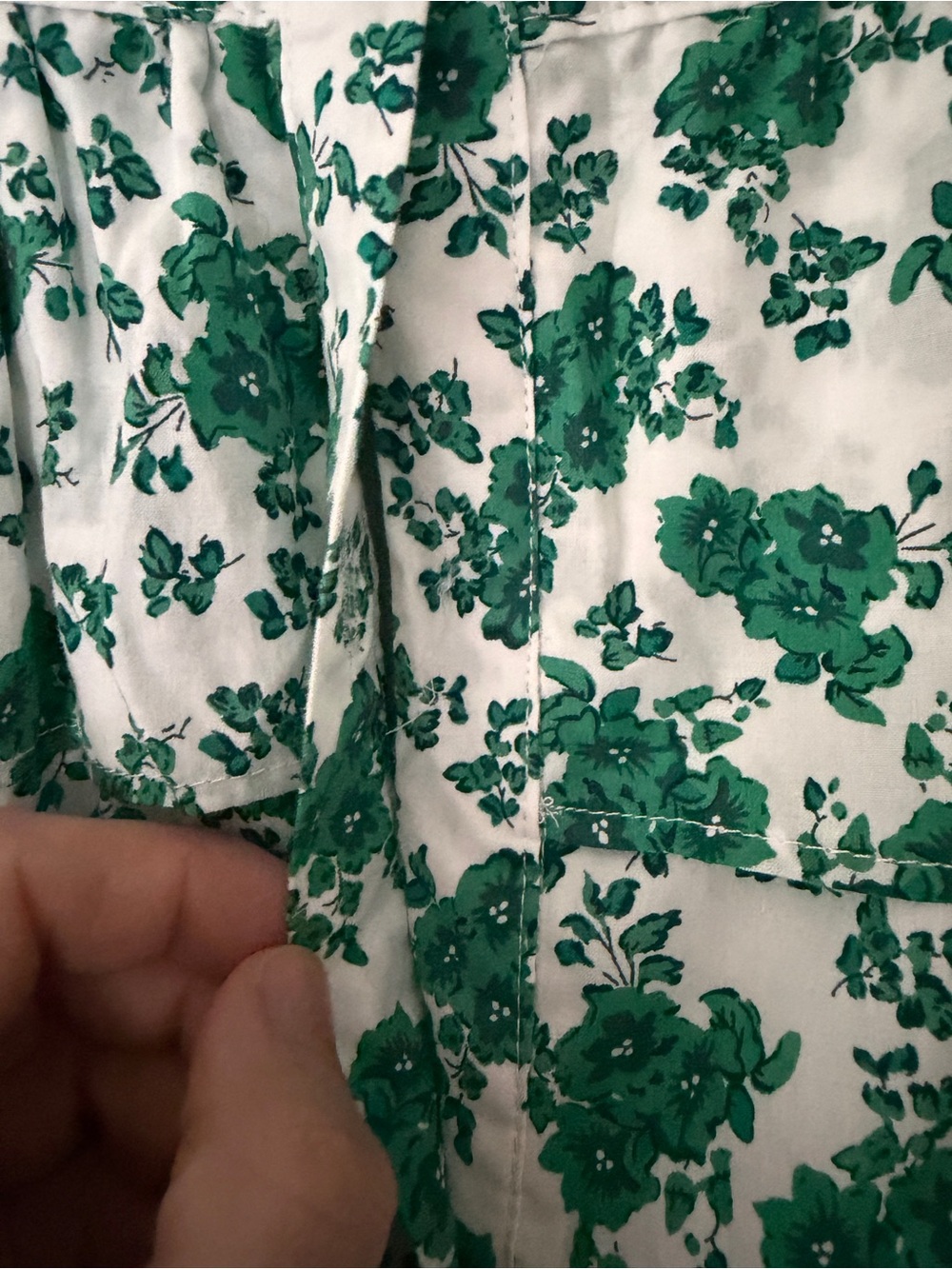 Hyacinth House Green Floral V-Neck Dress, Size XS - Picture 4 of 8
